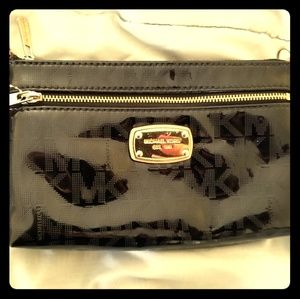 Michael Kors clutch/wallet/optional crossbody